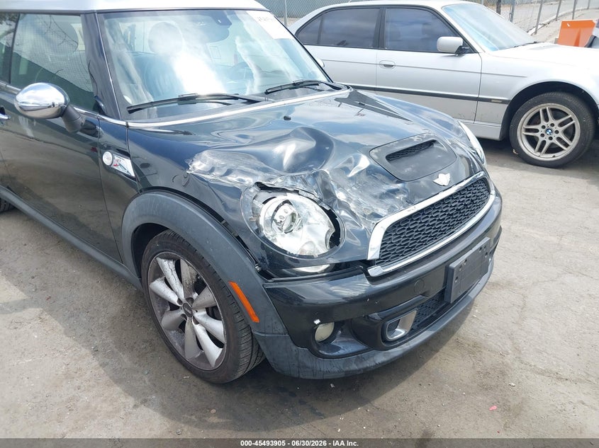 2013 MINI CLUBMAN auction photo 6