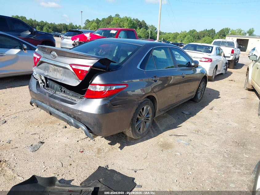 TOYOTA CAMRY - zdjęcie 4