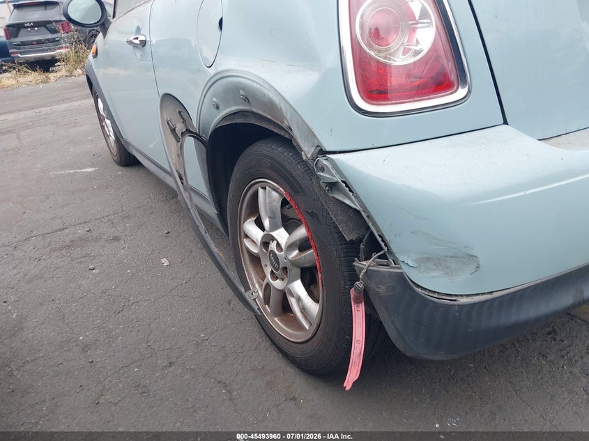 2013 Mini Hardtop Cooper VIN: WMWSU3C59DT547758 Lot: 45493960