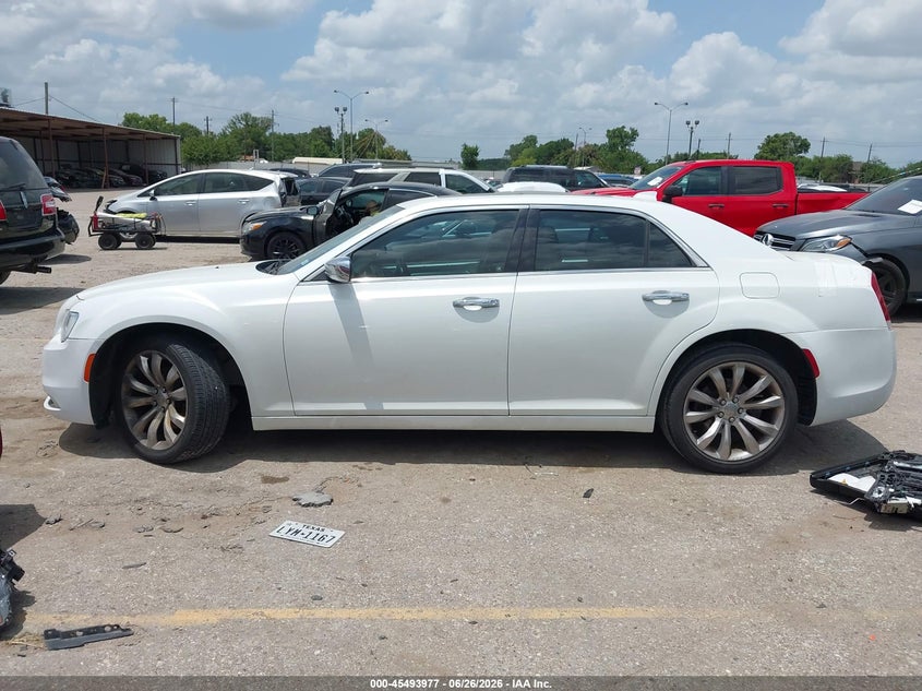2015 Chrysler 300C VIN: 2C3CCAET6FH830021 Lot: 45493977