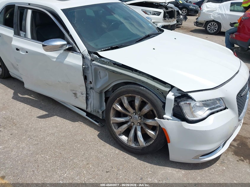 2015 Chrysler 300C VIN: 2C3CCAET6FH830021 Lot: 45493977