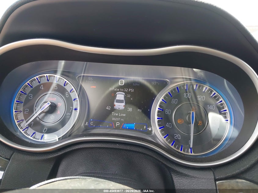 2015 Chrysler 300C VIN: 2C3CCAET6FH830021 Lot: 45493977