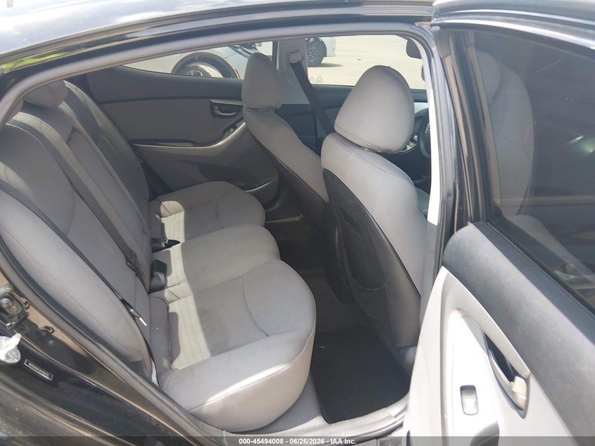 AtlanticExpress - Hyundai Elantra