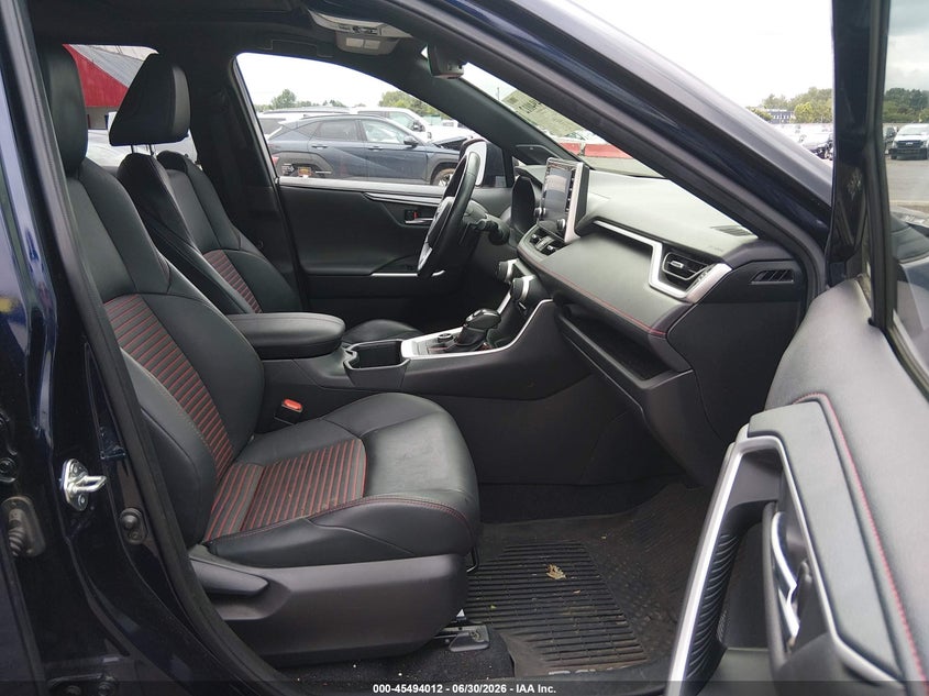 2022 TOYOTA RAV4 PRIME auction photo 5