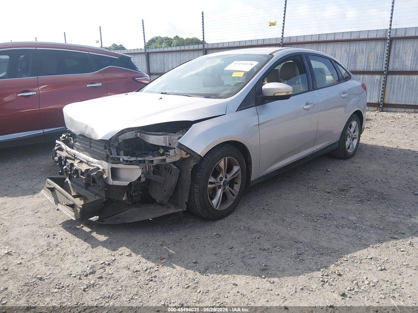 2014 Ford Focus, Front End, IAAI, VIN 1FADP3F25EL190090 — photo 2