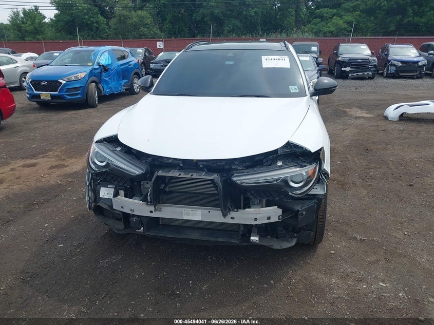 2021 Alfa Romeo Stelvio Ti Awd VIN: ZASPAKBN0M7D13652 Lot: 45494041
