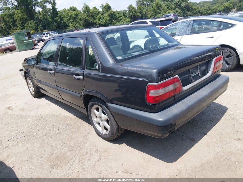 1996 VOLVO 850 auction photo 3