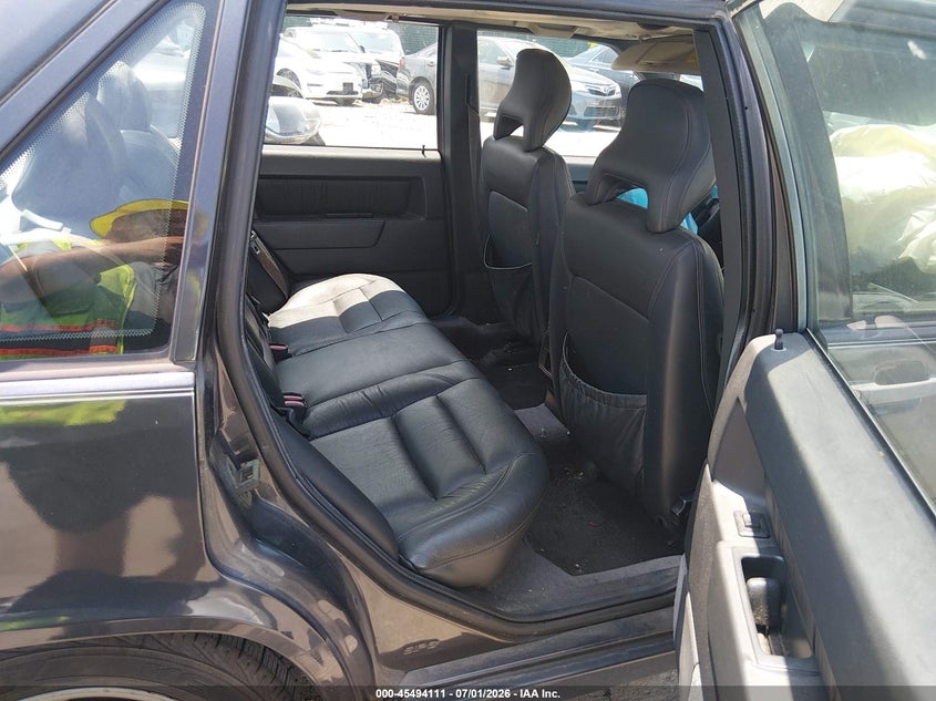 1996 VOLVO 850 auction photo 8