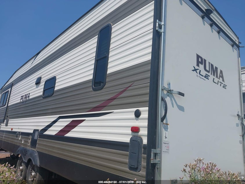 2021 PUMA XLE LITE 27TSB auction photo 3