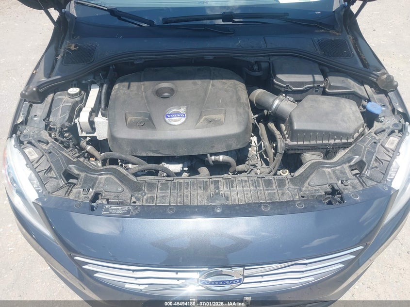 2015 Volvo S60 T5 Premier VIN: YV140MFK6F1346052 Lot: 45494180