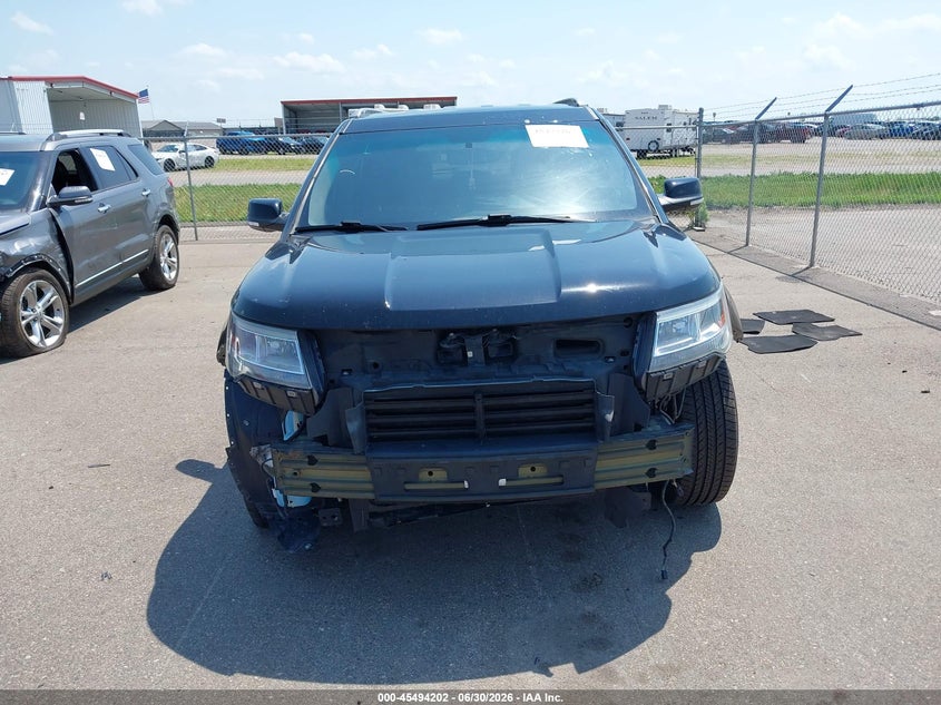 Фото 13 - FORD EXPLORER