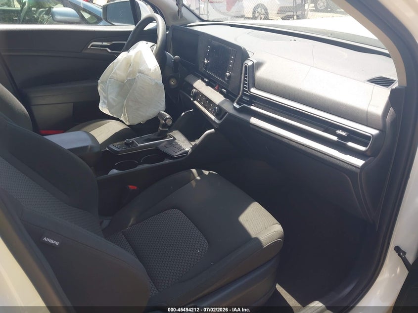 2024 KIA SPORTAGE auction photo 5