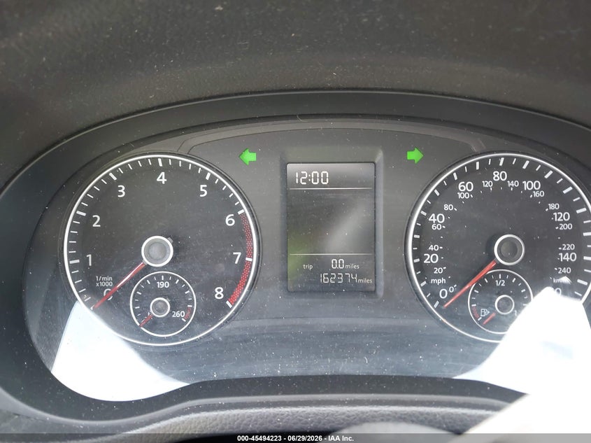 VOLKSWAGEN PASSAT 2014 VIN 1VWAT7A3XEC037296