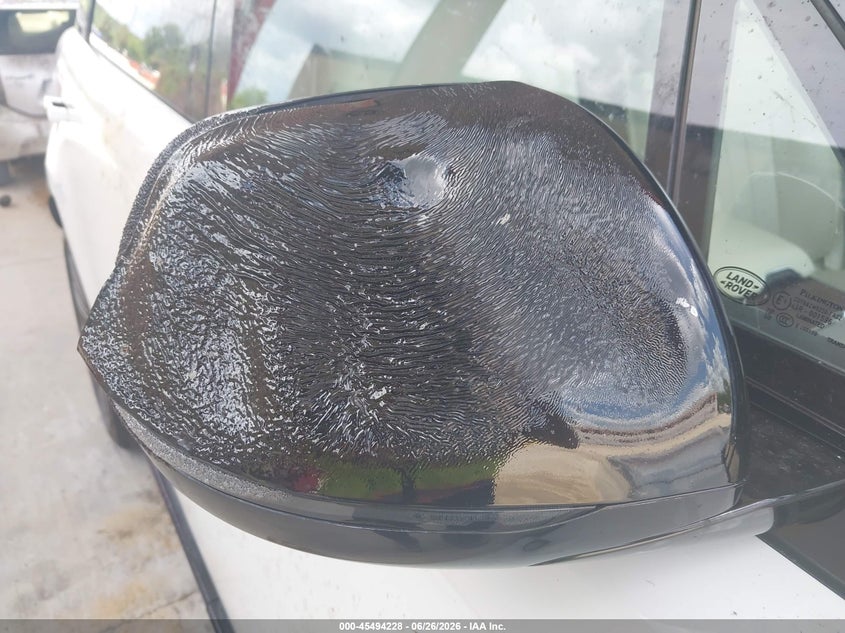 LAND-ROVER RANGE ROVER 2025 VIN SALKPBFU8SA330064