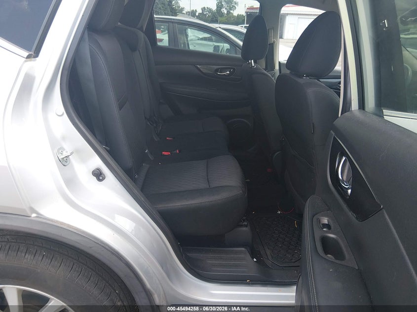 2019 NISSAN ROGUE auction photo 8