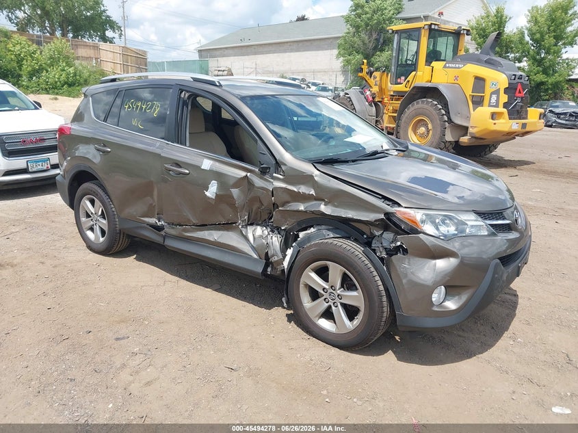 2015 TOYOTA RAV4 auction photo 1