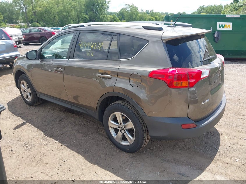 2015 TOYOTA RAV4 auction photo 3