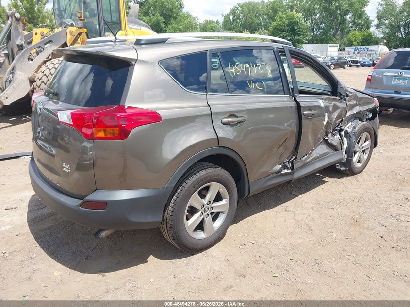 2015 TOYOTA RAV4 auction photo 4