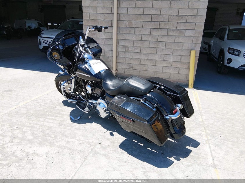 2015 HARLEY-DAVIDSON ROAD GLIDE SPORT_BIKE 2