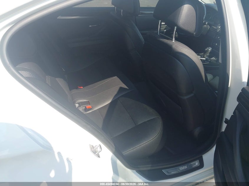 2014 BMW 550I auction photo 8