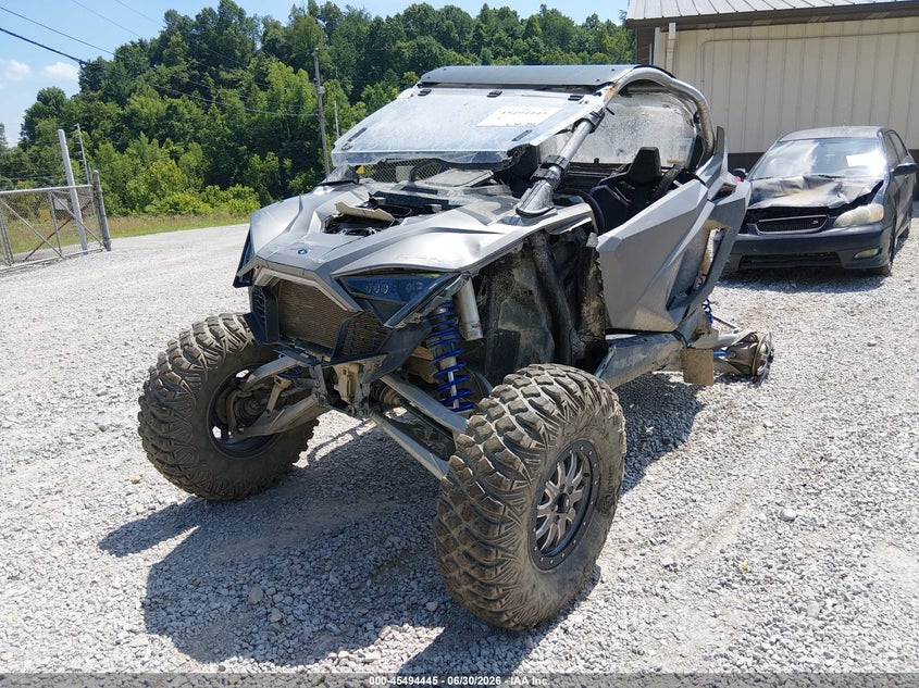 POLARIS RZR 2024