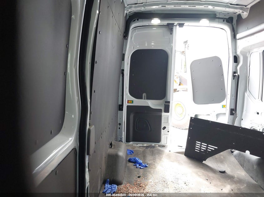 2024 FORD TRANSIT-250 auction photo 8