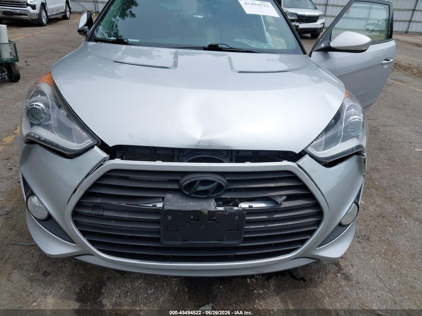 2013 HYUNDAI VELOSTER auction photo 6