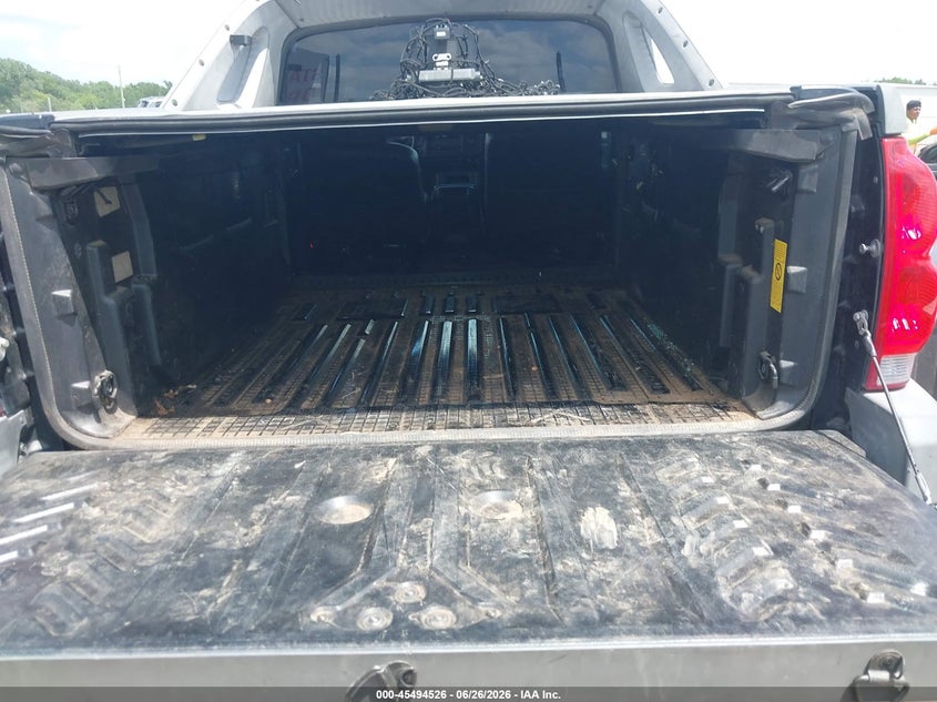 2002 Chevrolet Avalanche 2500 VIN: 3GNGK23G12G171133 Lot: 45494526