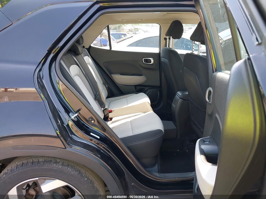 2021 Hyundai Venue Sel VIN: KMHRC8A32MU084516 Lot: 45494590