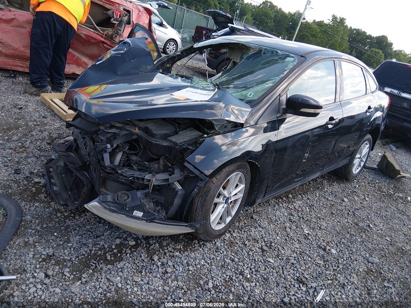 Vin: 1fadp3f20hl237689, lot: 45992806, ford focus se 20172