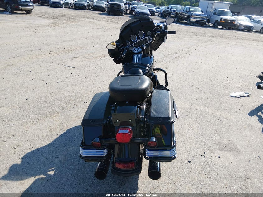 2013 Harley-Davidson Flhtc Electra Glide Classic VIN: 1HD1FFM16DB643132 Lot: 45494741