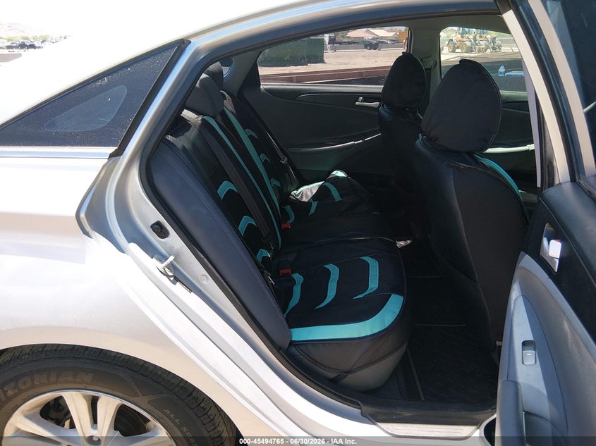 2014 HYUNDAI SONATA SEDAN 2.4L I-4 DI, DOHC, VVT, 190HP