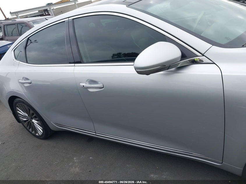 2017 Kia Cadenza Limited VIN: KNALC4J18H5070358 Lot: 45494771