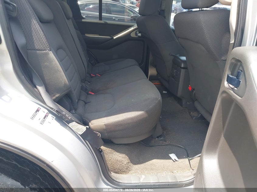 2006 NISSAN PATHFINDER auction photo 8