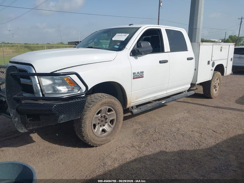 Vin: 3c6ur5hl5jg390259, lot: 45992987, ram 2500 tradesman  4x4 8' box 20182