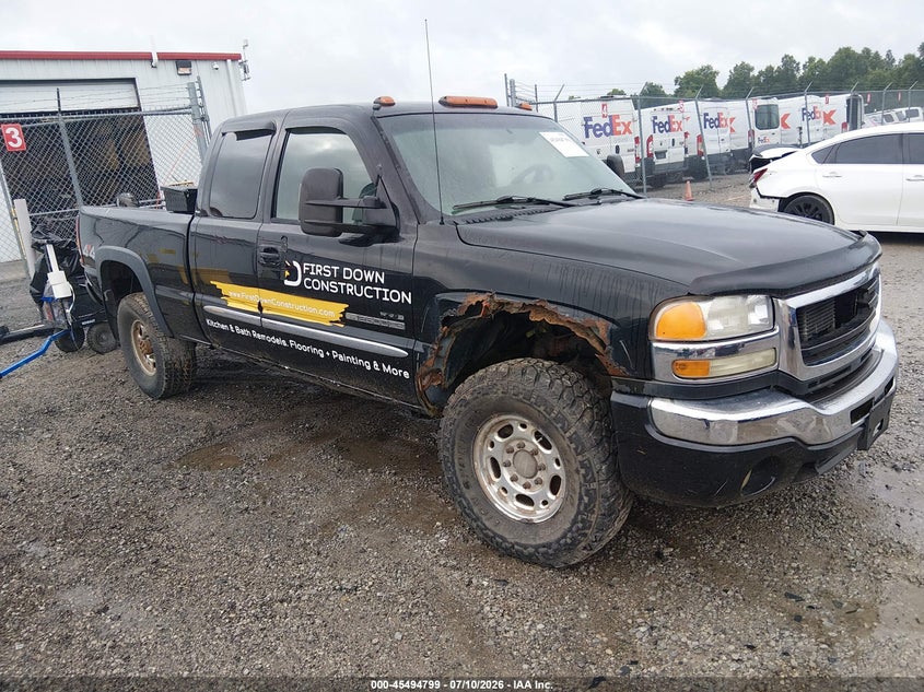 2005 GMC SIERRA 2500HD SLE