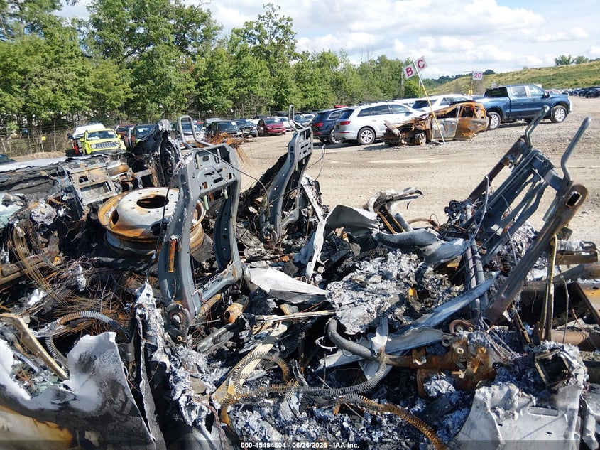 2022 Ford F350 (VIN: 1FT8W3DTXNEC30758)