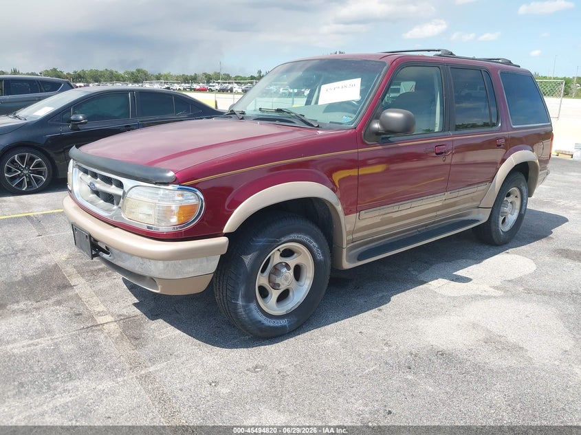 1998 Ford Explorer, Mechanical, IAAI, VIN 1FMZU32E2WZC23940 — photo 2