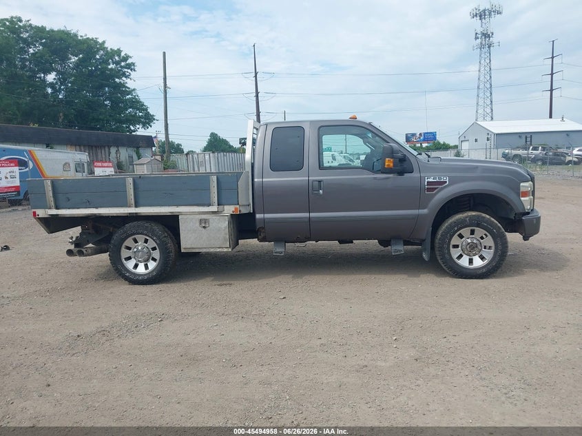 2008 Ford Super Duty F-250 Srw Fx4/Lariat/Xl/Xlt VIN: 1FTSX21R88EA81910 Lot: 45494958