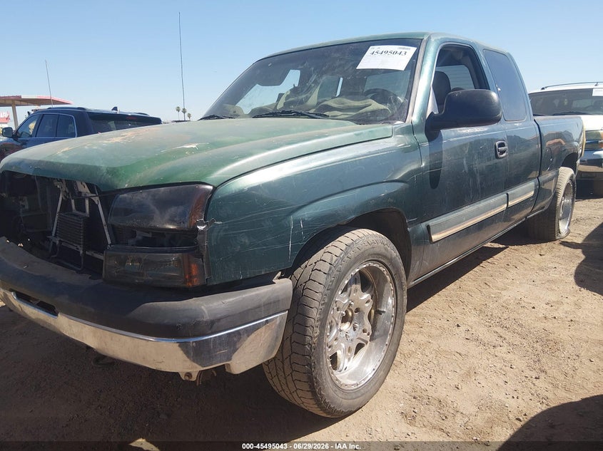 2004 Chevrolet Silverado 1500 Ls 2GCEC19V141123317 photo 1