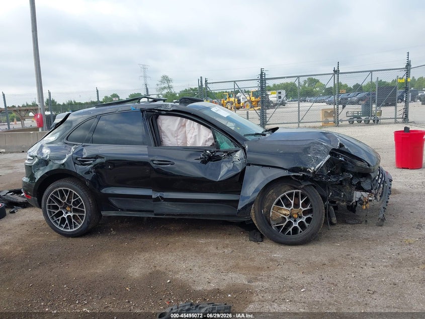 2020 Porsche Macan VIN: WP1AA2A55LLB09479 Lot: 45495072
