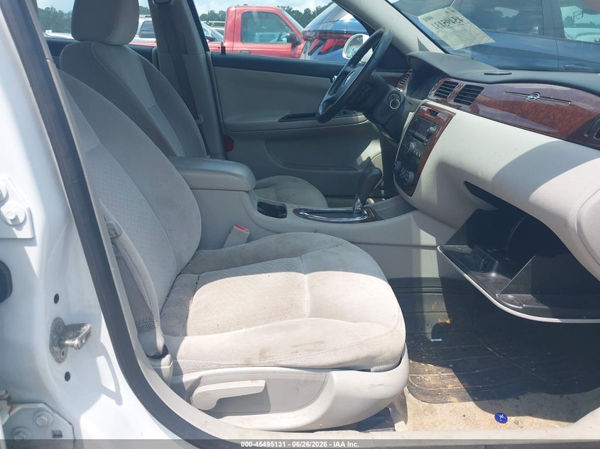2011 CHEVROLET IMPALA auction photo 5