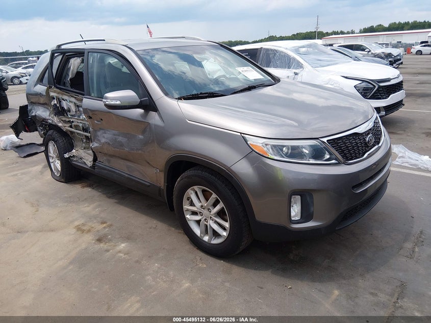 2015 KIA SORENTO auction photo 1