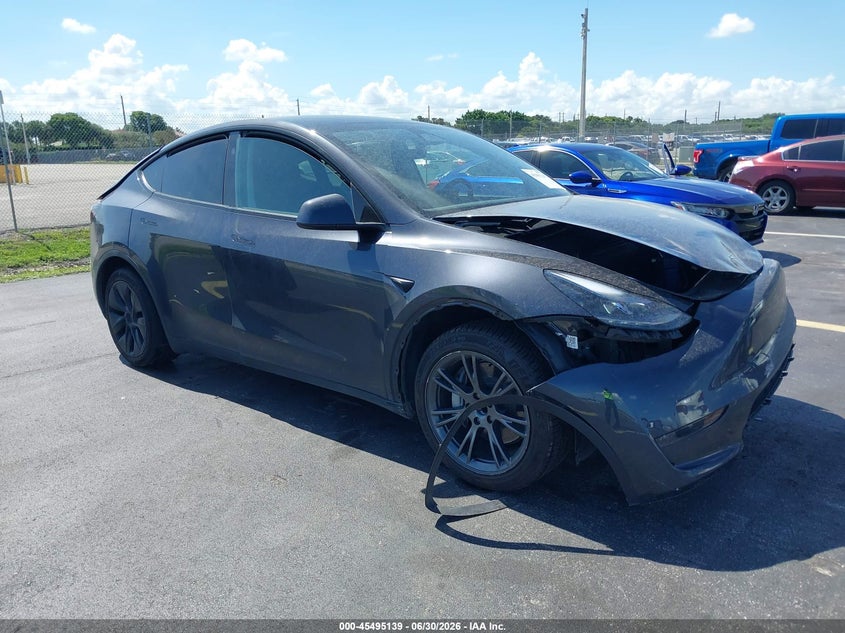 2025 Tesla Model Y Long Range Dual Motor Rear-Wheel Drive