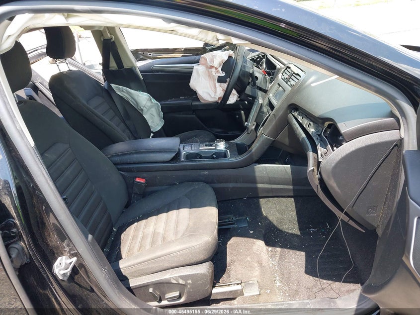 2017 FORD FUSION HYBRID auction photo 5