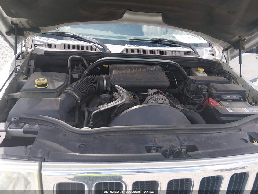 2007 Jeep Commander Sport VIN: 1J8HG48P77C672369 Lot: 45495180