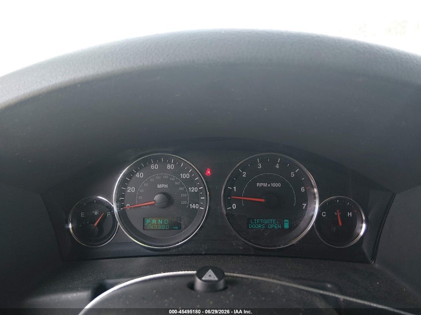 2007 Jeep Commander Sport VIN: 1J8HG48P77C672369 Lot: 45495180