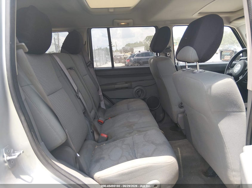 2007 Jeep Commander Sport VIN: 1J8HG48P77C672369 Lot: 45495180