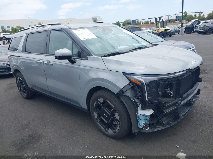 2025 KIA CARNIVAL MPV auction photo 1