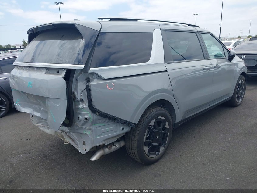 2025 KIA CARNIVAL MPV auction photo 4